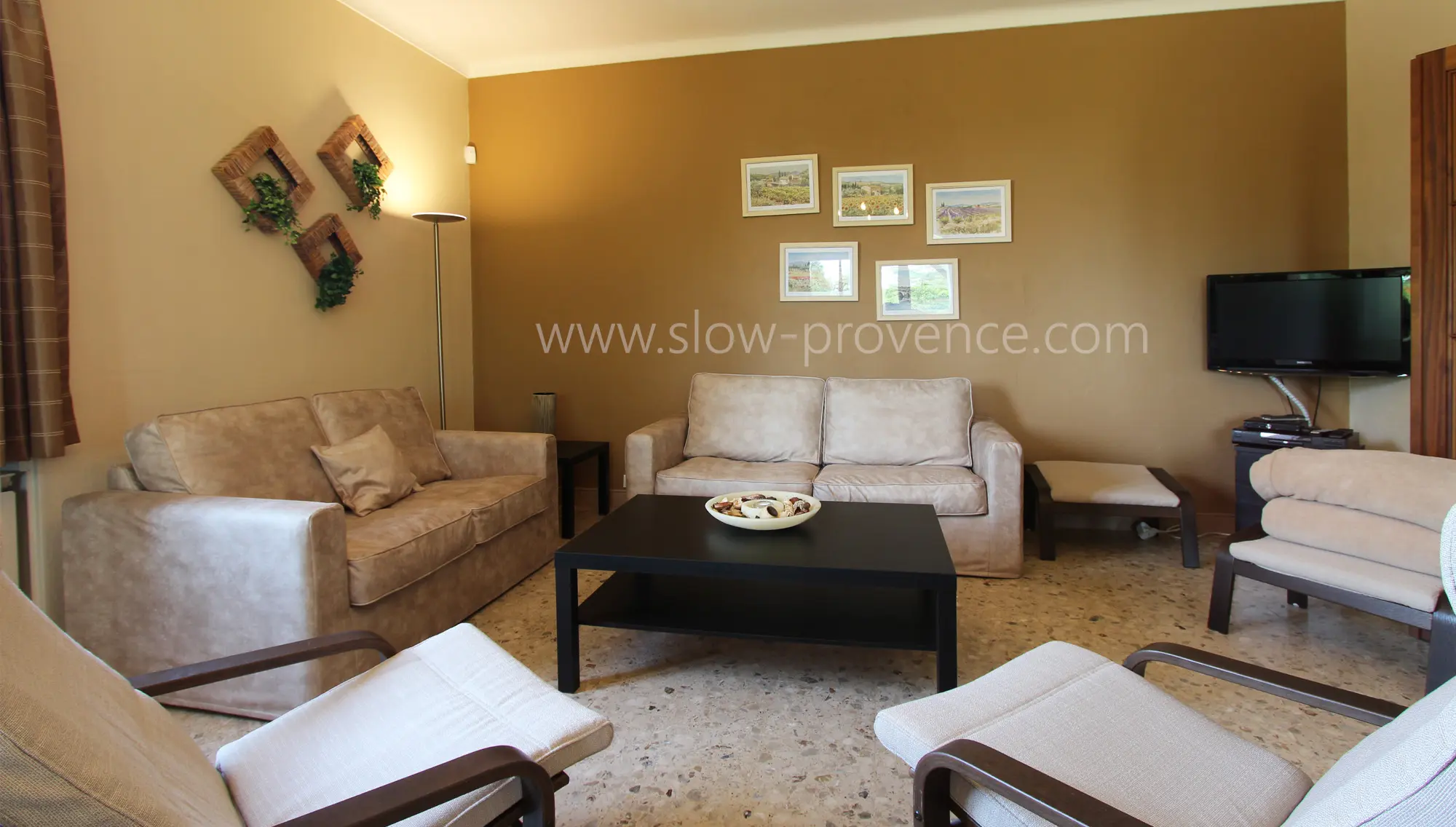 Living-room - 1st floor