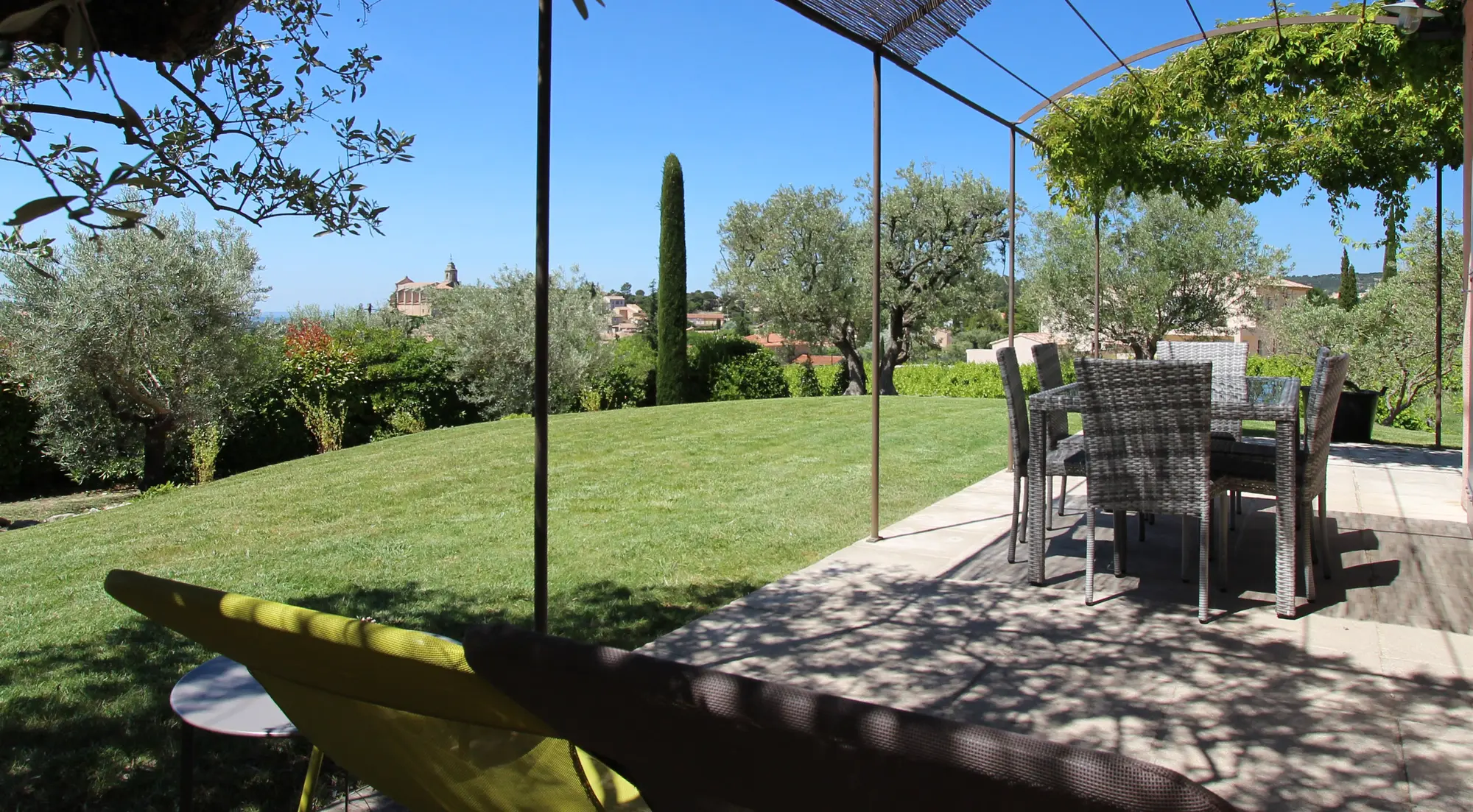 Gîte avec terrasse et jardin privatif