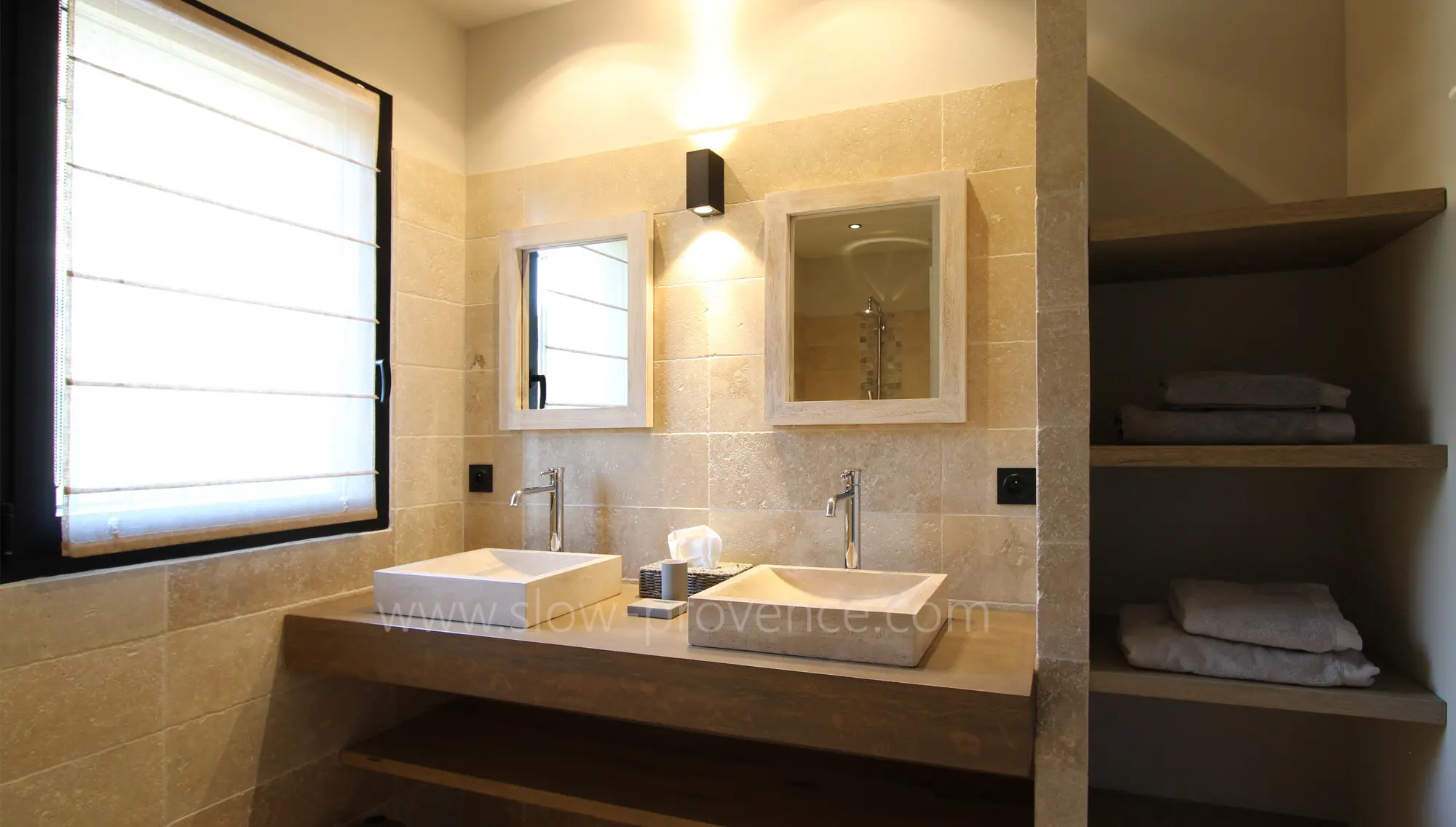 Salle de douche 1