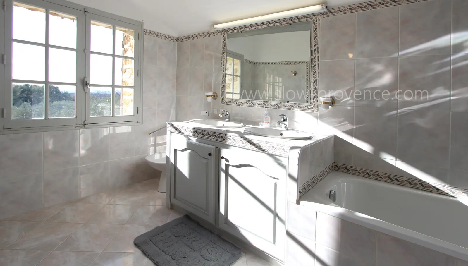 Salle de bain 1