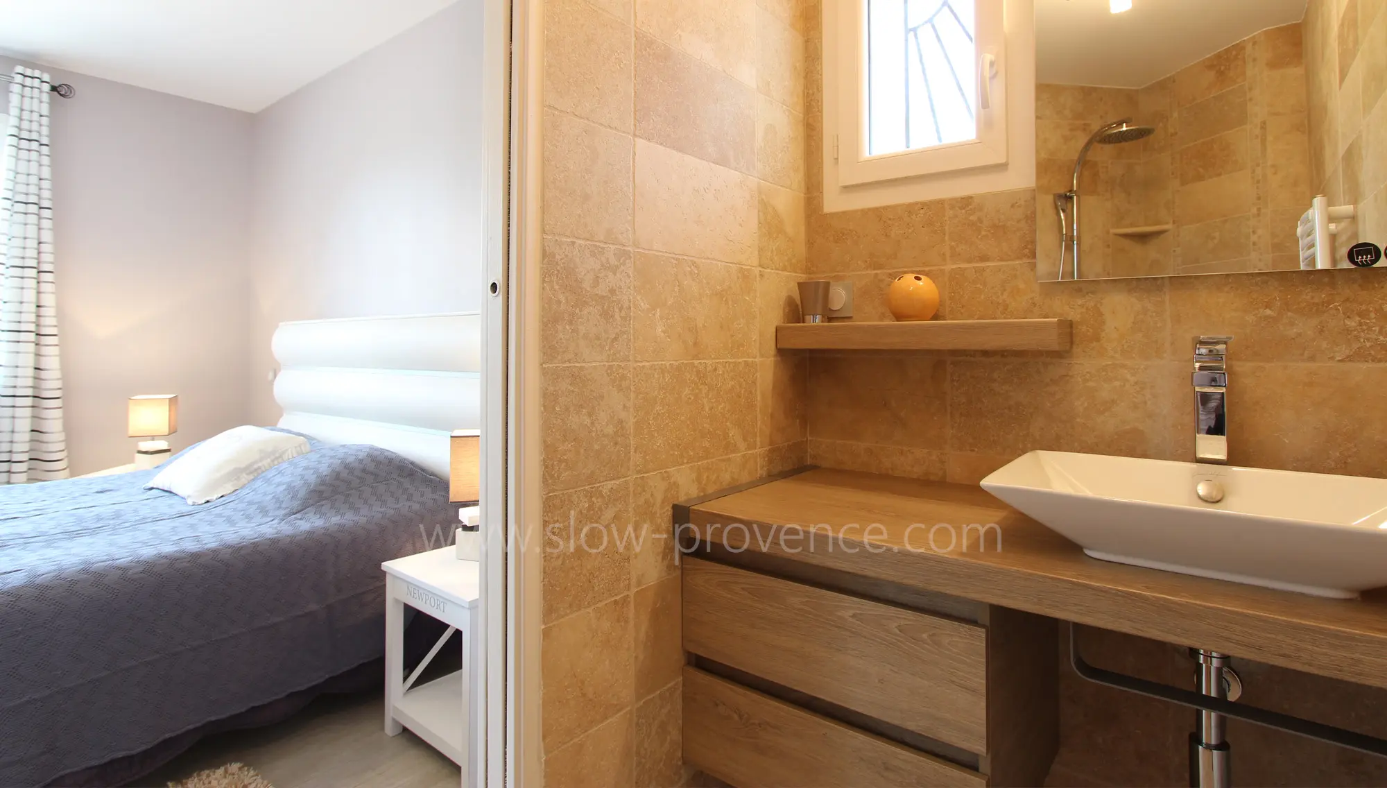 Chambre parentale avec salle de douche privative