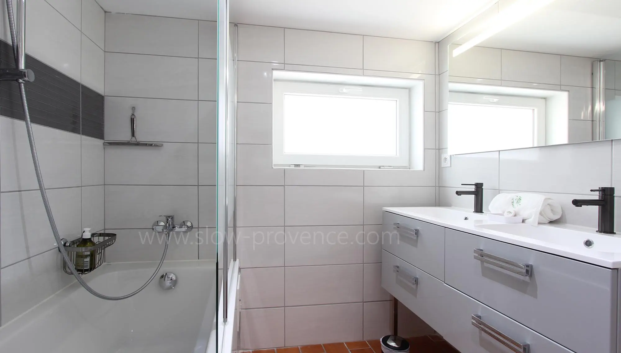 Salle de bain à l'étage