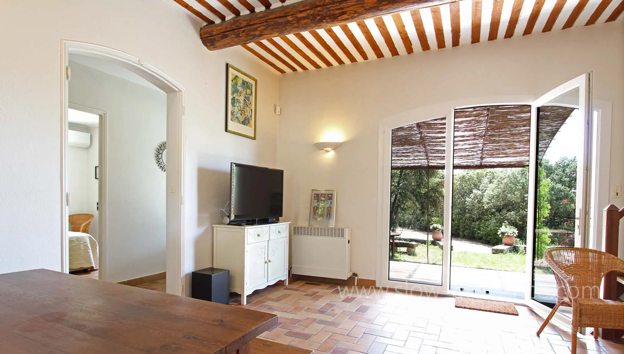 Salon donnant sur la terrasse