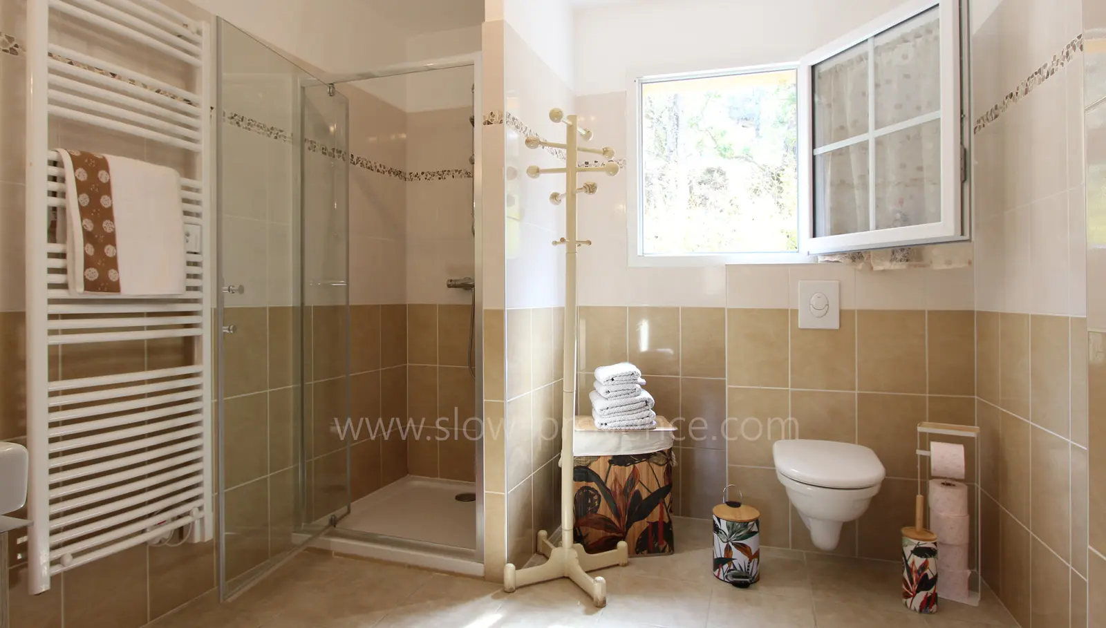 Salle de douche des chambres 1 et 2